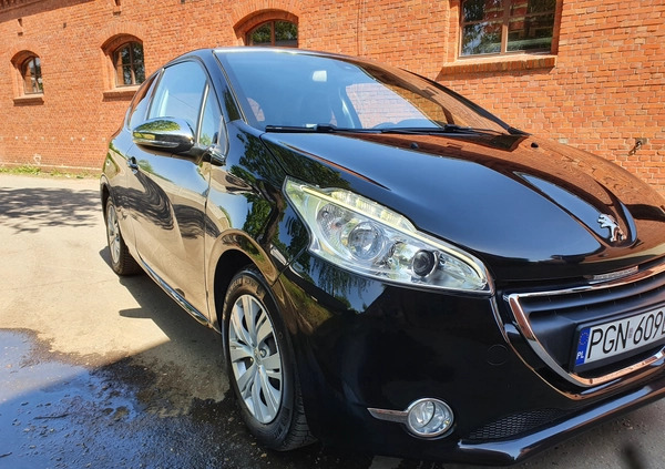 Peugeot 208 cena 24900 przebieg: 146393, rok produkcji 2014 z Mława małe 254